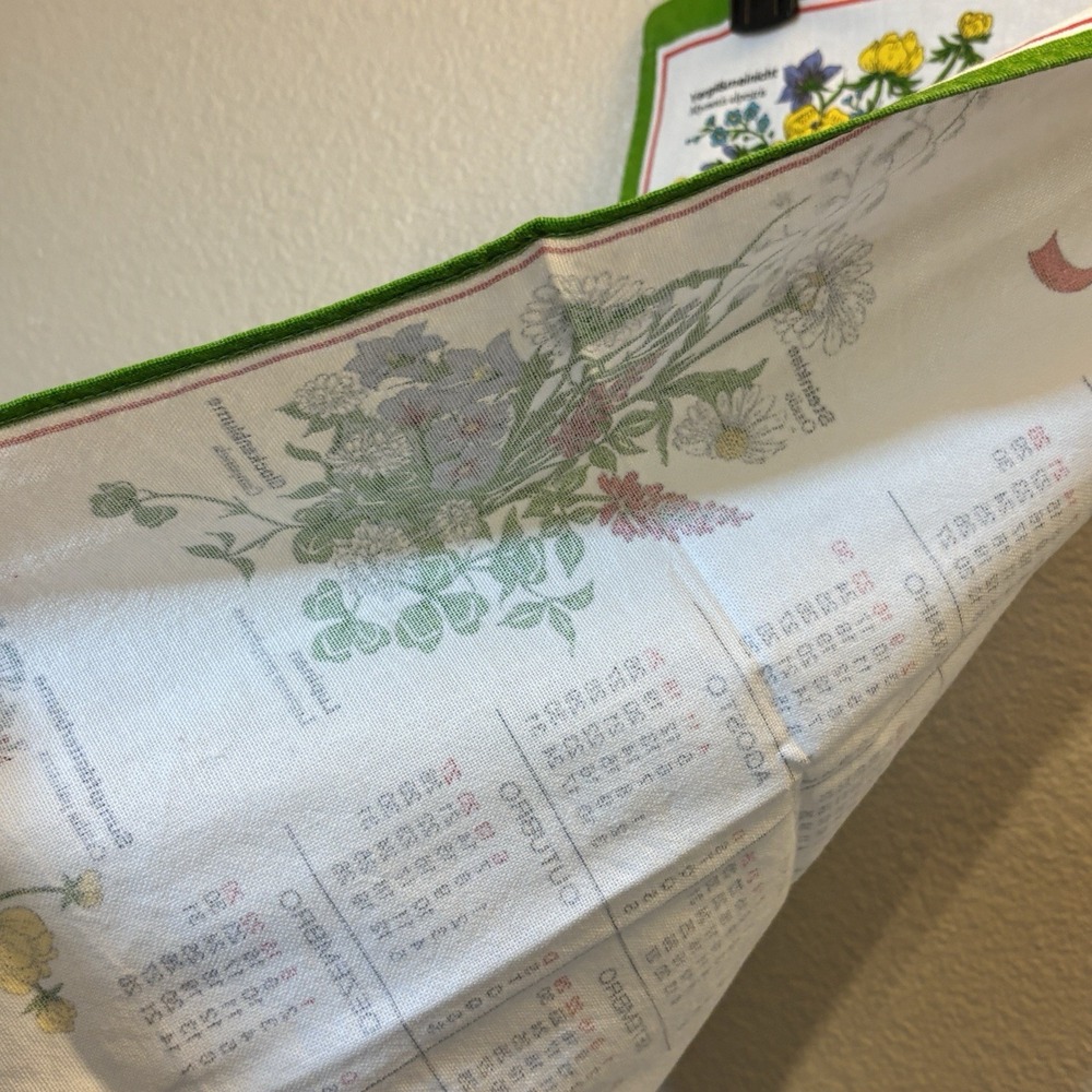 1985 Vintage Portuguese Linen Cloth Calendar Tea Towel Wall Hanging Flowers Rare - Picture 11 of 15